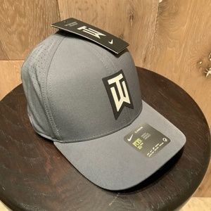 NEW Nike Tiger Woods Collection Hat